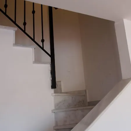 Apartment Lances Ii